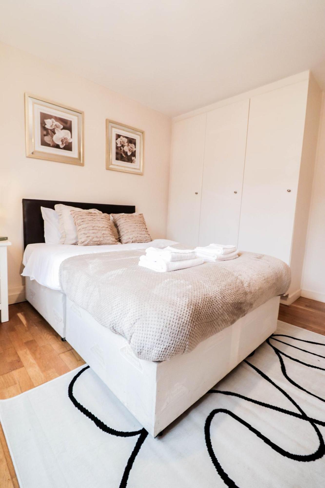 Gorgeous 2-Bedroom London Apartment Exterior foto